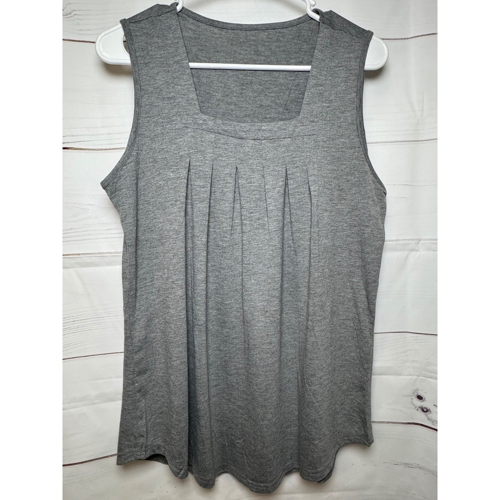 New WO Tags‎ / Gray Sleeveless Pleated Tank Top / Size Medium / Sku0071